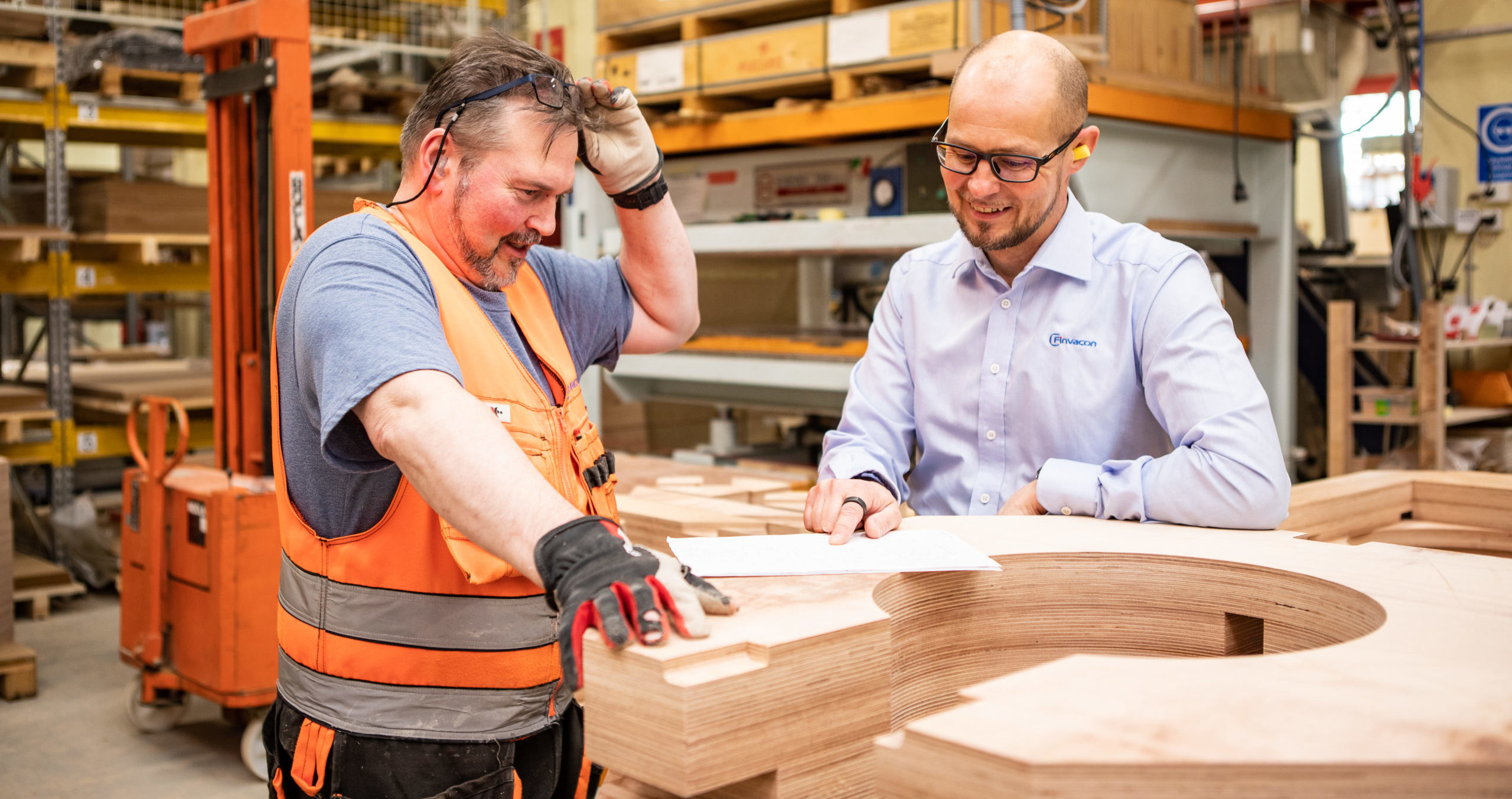 Transformer Insulation Materials and Components Explained: KP Wood, Laminated Pressboard and Nomex